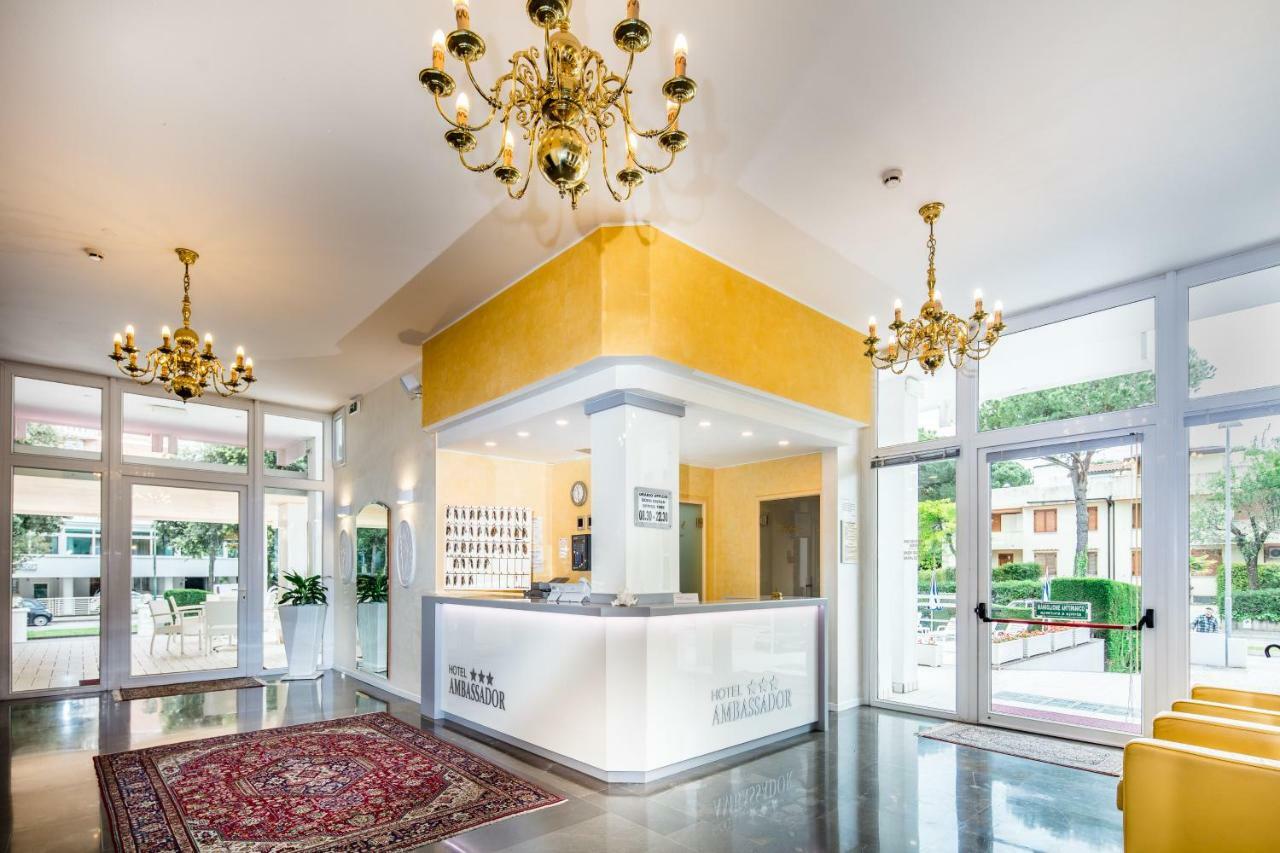 Hotel Ambassador Meuble لينانو سابيادورو المظهر الخارجي الصورة